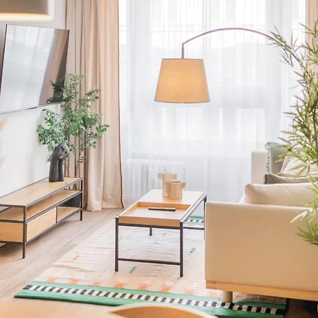 Modern 1br Vinohrady Centre By Gravity